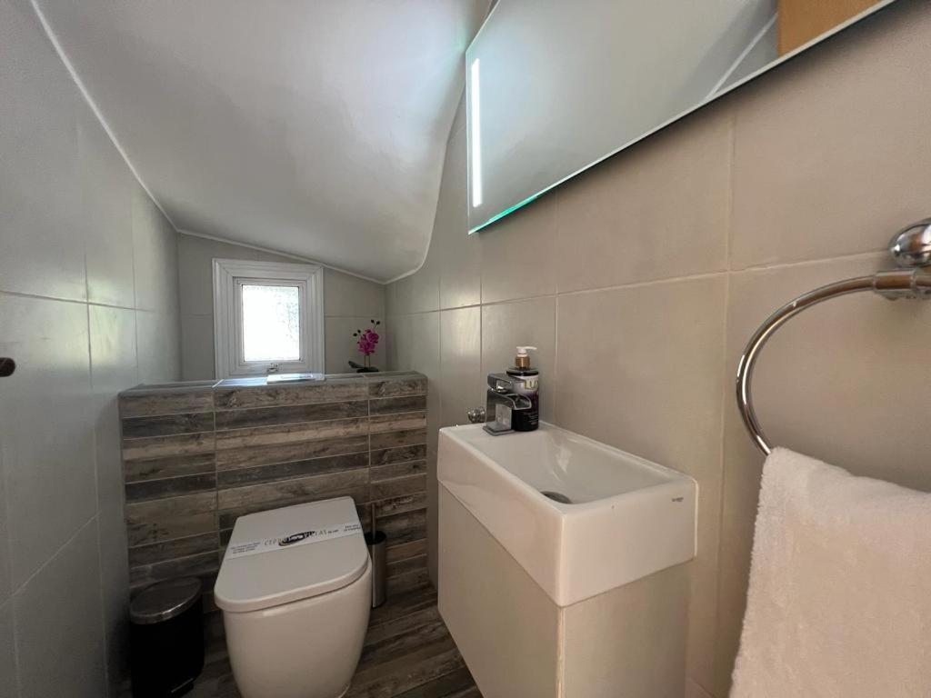 Villa Tamara With Private Pool بييا المظهر الخارجي الصورة
